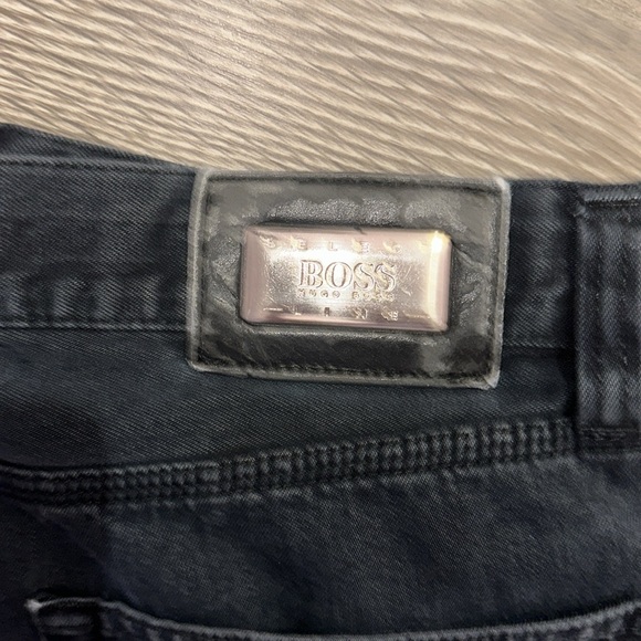 Hugo Boss Jorts - Picture 5 of 6